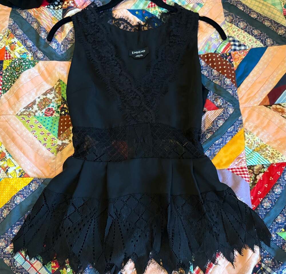 Vintage Y2K Bebe Black Lace Peplum Top Eyelash Fringe Size Small - Picture 9 of 11